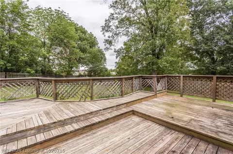 106 Elizabeth Ct, Barling, AR 72923 photo 3