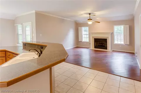 106 Elizabeth Ct, Barling, AR 72923 photo 15