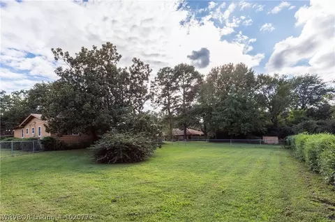 5201 Highland Dr, Fort Smith, AR 72903 photo 10