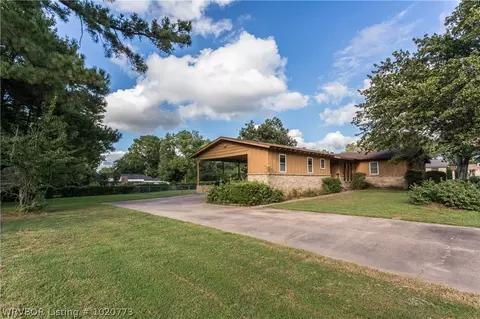 5201 Highland Dr, Fort Smith, AR 72903 photo 4