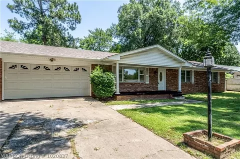 4501 Wynnewood Dr, Fort Smith, AR 72904 photo 1