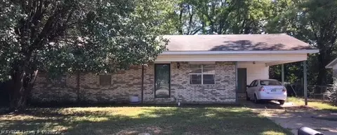 1408 Brewer Ln, Lavaca, AR 72941 photo 1