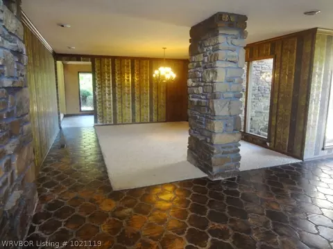 6808 Hestand Ln, Fort Smith, AR 72903 photo 4
