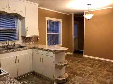 4209 Jenny Lind Rd, Fort Smith, AR 72901 photo 8