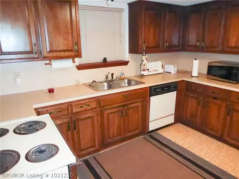 7801 Bear Hollow Rd, Fort Smith, AR 72916 photo 4