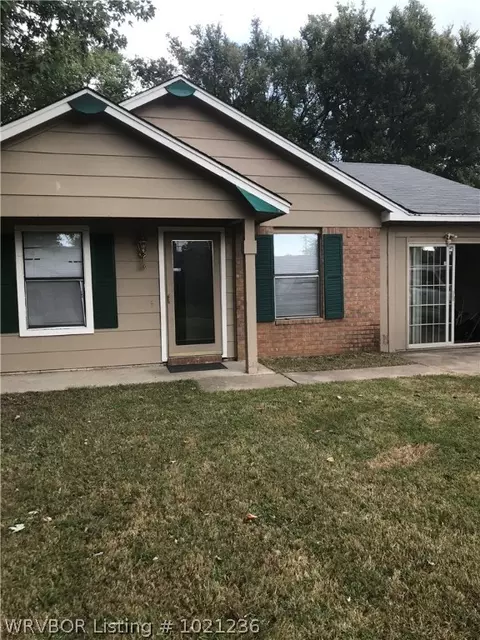 6731 Jackson St, Fort Smith, AR 72903 photo 2