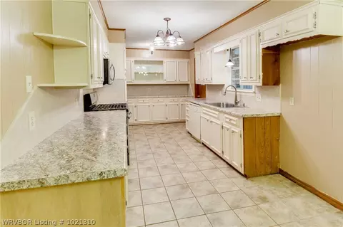 1305 Meadow Ln, Fort Smith, AR 72908 photo 10