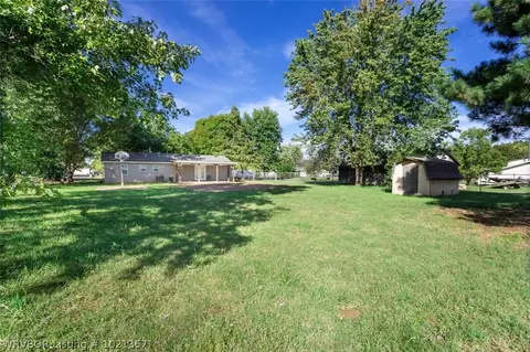 105 A St, Pocola, OK 74902 photo 5