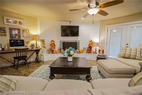 2703 E Phillips Ave, Sallisaw, OK 74955 photo 8