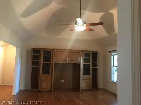 5002 Hardscrabble, Fort Smith, AR 72903 photo 4