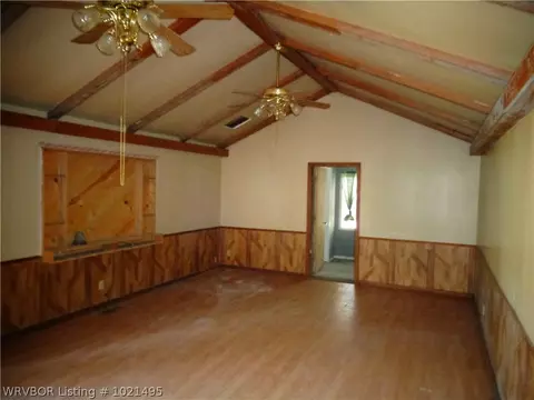 109 Spring St, Ozark, AR 72949 photo 9