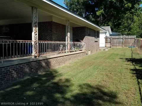 1009 N 4th St, Paris, AR 72855 photo 28