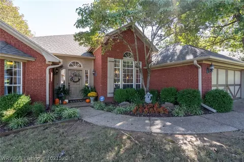 10009 Hanover Ct, Fort Smith, AR 72908 photo 4