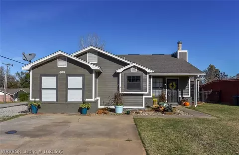 808 Heather Way, Barling, AR 72923 photo 2