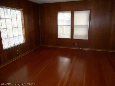 1613 S V St, Fort Smith, AR 72901 photo 2