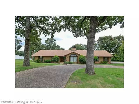 3018 Jackson St, Fort Smith, AR 72901 photo 1