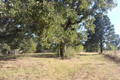 5728 Slaytonville Rd, Hackett, AR 72937 photo 4