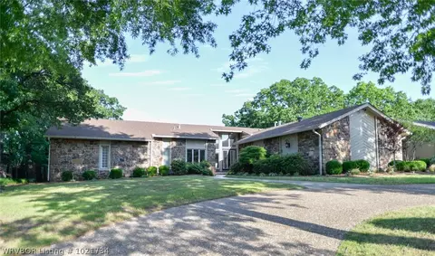 2415 Greenridge Dr, Fort Smith, AR 72903 photo 4