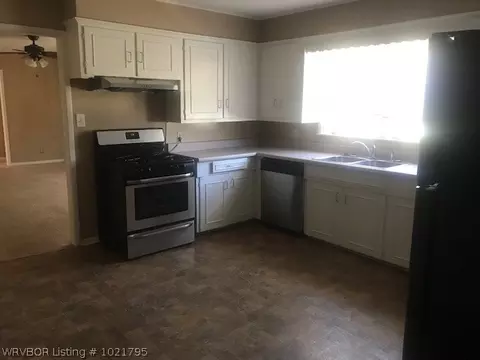 5005 S 33rd St, Fort Smith, AR 72903 photo 9