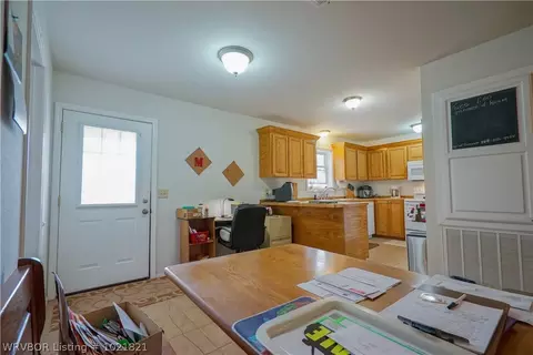 4865 S Main St, Waldron, AR 72958 photo 14