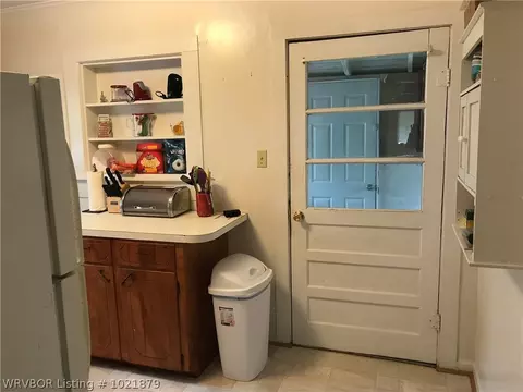704 3rd St, Ozark, AR 72949 photo 5