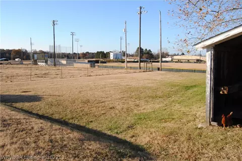 1111 S Division St, Lavaca, AR 72941 photo 6
