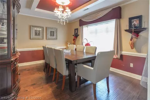9205 Rosewood Dr, Fort Smith, AR 72903 photo 2