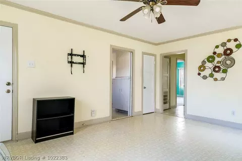 404 N 35 St, Fort Smith, AR 72903 photo 3