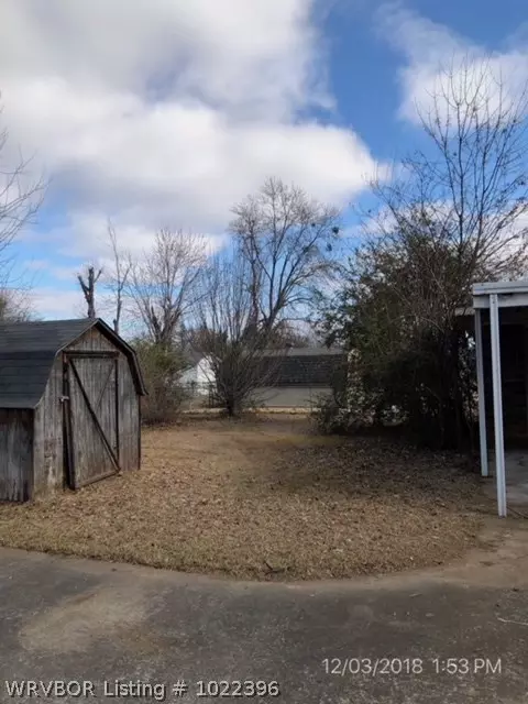 1323 Meadow Cir, Fort Smith, AR 72908 photo 2