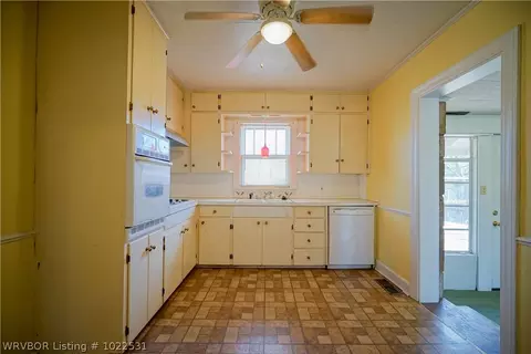 220 N Albert Pike Ave, Fort Smith, AR 72903 photo 11