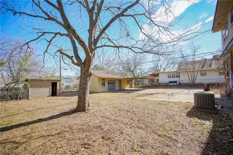 220 N Albert Pike Ave, Fort Smith, AR 72903 photo 27