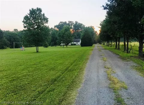 3345 Cardinal Ln, Lavaca, AR 72941 photo 2