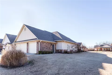 25 Stonegate Ct, Fort Smith, AR 72916 photo 6