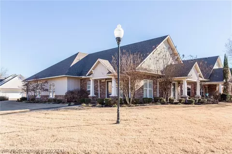 25 Stonegate Ct, Fort Smith, AR 72916 photo 2