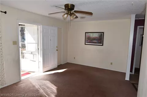 910 Pattie Ln, Barling, AR 72923 photo 8