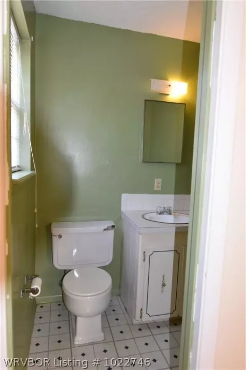 910 Pattie Ln, Barling, AR 72923 photo 17