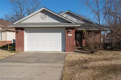 2222 Edwards St, Fort Smith, AR 72904 photo 1