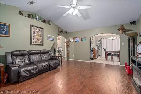 1804 Eastgate Dr, Greenwood, AR 72936 photo 9