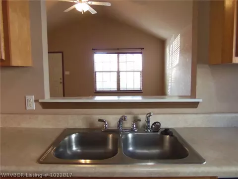6611 Huntington Ct, Fort Smith, AR 72916 photo 3
