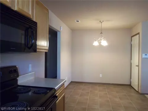 6611 Huntington Ct, Fort Smith, AR 72916 photo 5