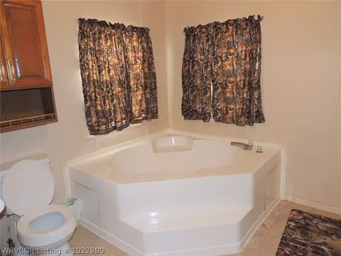 602 E George Ave, Pocola, OK 74902 photo 13