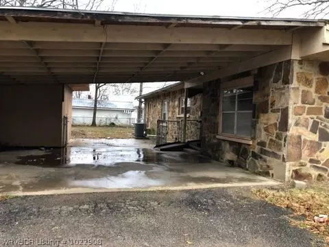 396 W 4th St, Waldron, AR 72958 photo 26