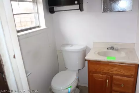 106 Farris Ave, Pocola, OK 74902 photo 9