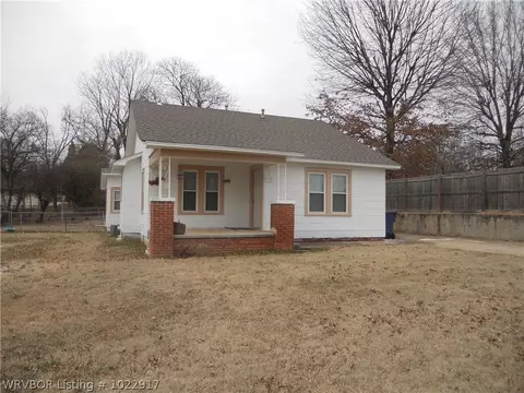 1023 N 47th St, Fort Smith, AR 72904 photo 1