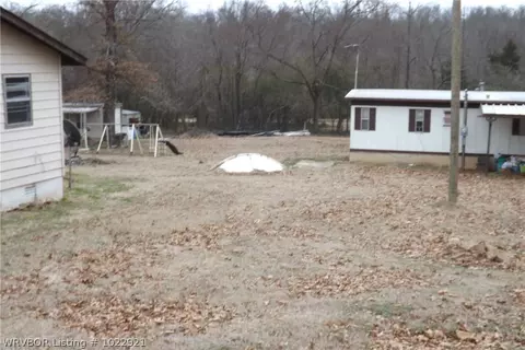 7609 Ursula Rd, Charleston, AR 72933 photo 5