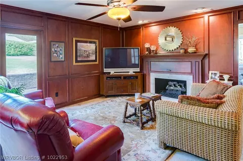 114 Paddock Ln, Fort Smith, AR 72903 photo 9