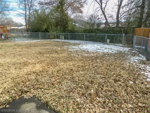 9212 S Fresno St, Fort Smith, AR 72903 photo 24