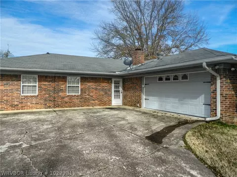 9212 S Fresno St, Fort Smith, AR 72903 photo 5