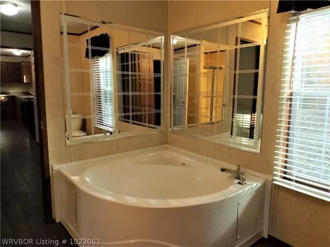 5806 Country Aire Loop, Hackett, AR 72937 photo 14