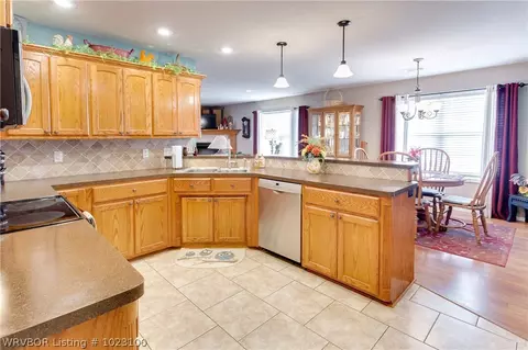 1704 Chapman Ct, Lavaca, AR 72941 photo 12